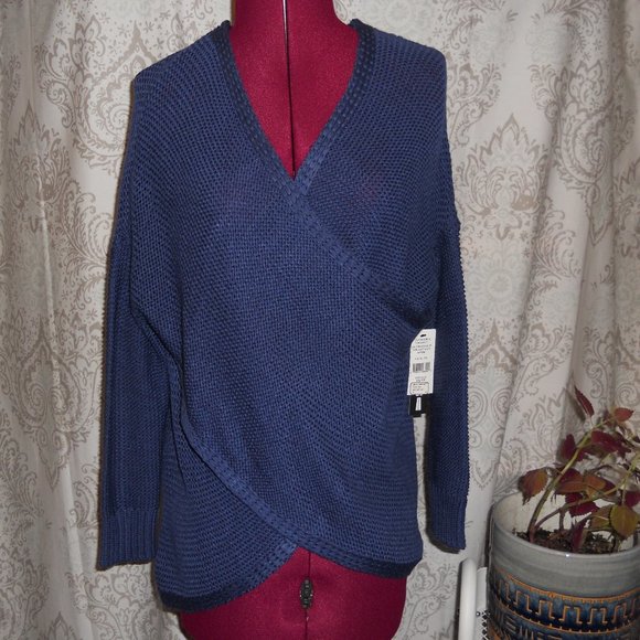 NWT Design Lab XS Navy Blue L/S Loose Fitting Sweater Crossover Front - Picture 1 of 7